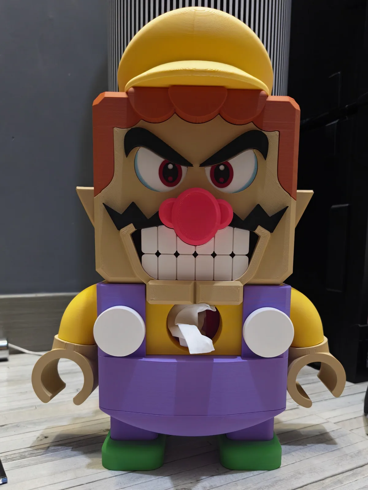 WARIO TISSUE  DISPENSER